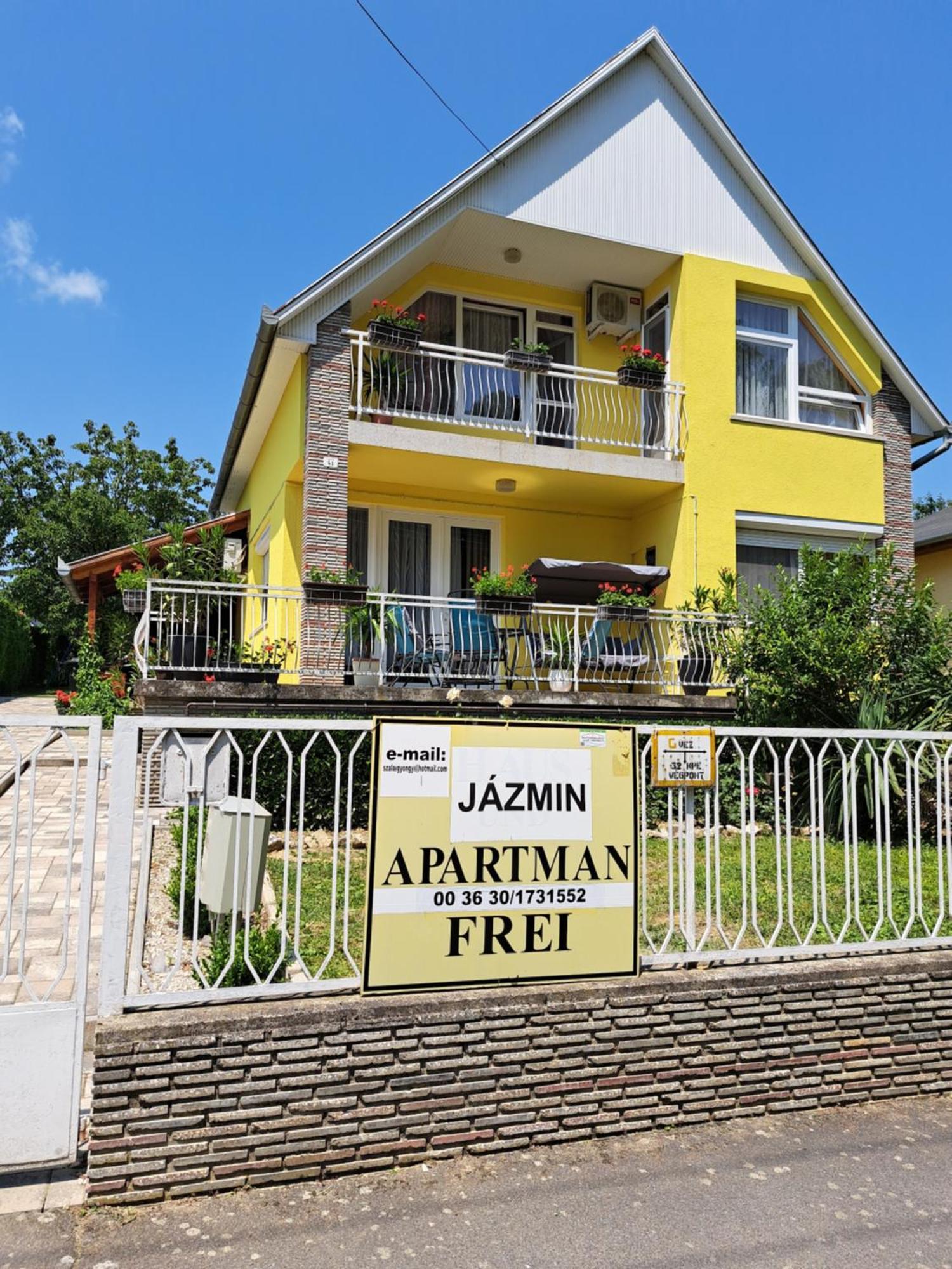 Jazmin Apartman ザラカロシュ エクステリア 写真