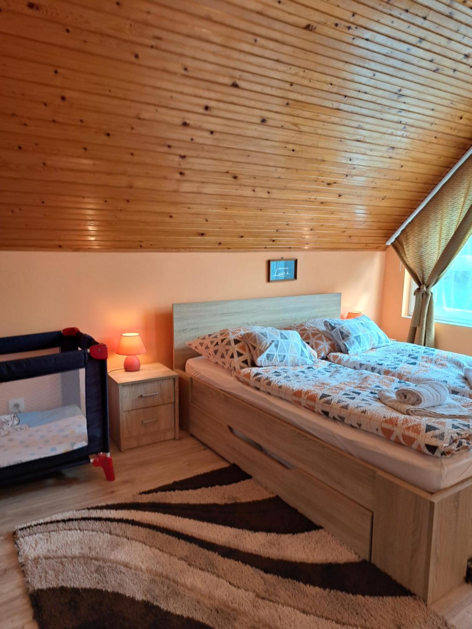 Jazmin Apartman ザラカロシュ エクステリア 写真