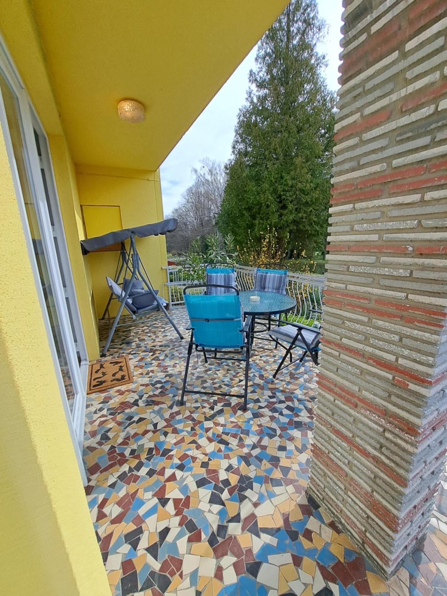 Jazmin Apartman ザラカロシュ エクステリア 写真